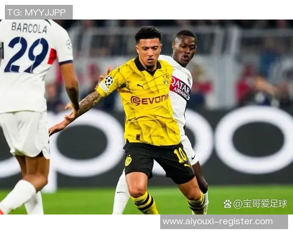 欧冠经典对决皇马逆转曼联全场沸腾转会传闻再起波澜 欧冠经典对决皇马逆转曼联全场沸腾转会传闻再起波澜