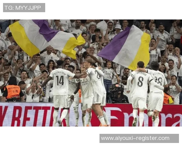 中超赛场惊现冷门巴萨逆转里昂引发全场狂欢