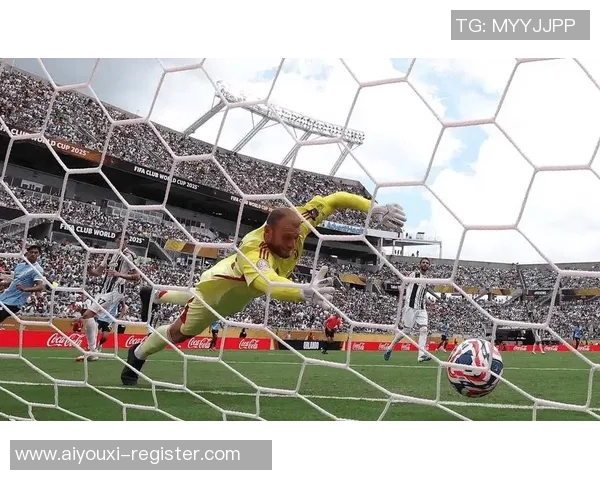 世界杯波尔图大胜曼城乌龙球成比赛转折点全场沸腾解析