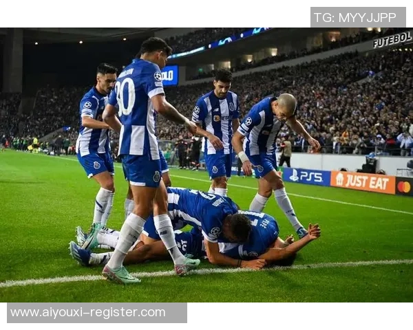 德甲精彩对决那不勒斯3-0战胜波尔图神扑瞬间点燃全场激情