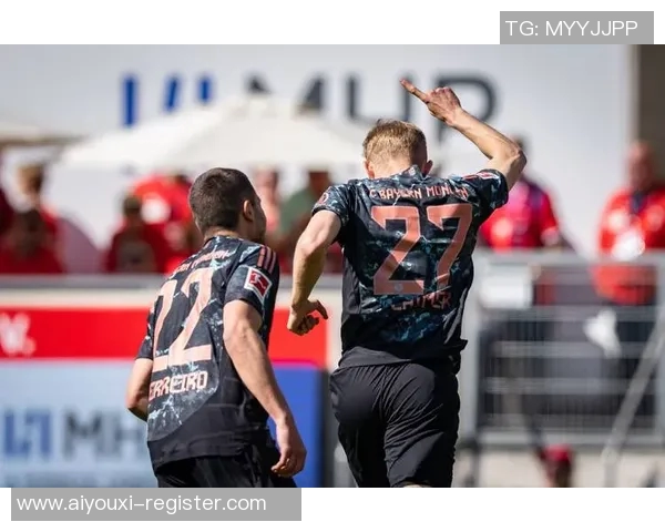 国米与拜仁友谊赛战术较量0比0平局引发全场热议 国米与拜仁友谊赛战术较量0比0平局引发全场热议