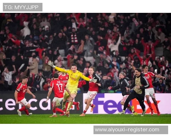 友谊赛精彩回顾:里昂完胜本菲卡补时进球点燃全场激情 友谊赛精彩回顾:里昂完胜本菲卡补时进球点燃全场激情