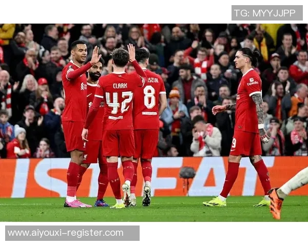 欧联杯精彩对决利物浦与多特蒙德1比1平局帽子戏法引发全场狂欢