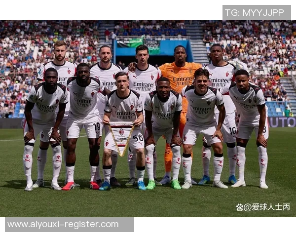 曼联逆转AC米兰6-2晋级世界杯决赛绝杀瞬间震撼全场